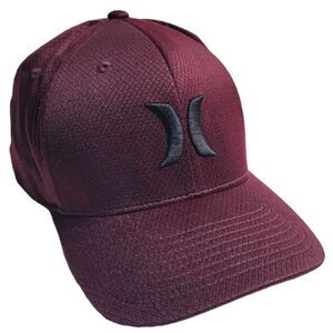 2935‎ Hurley Flex Fit Maroon Hat Size L-XL